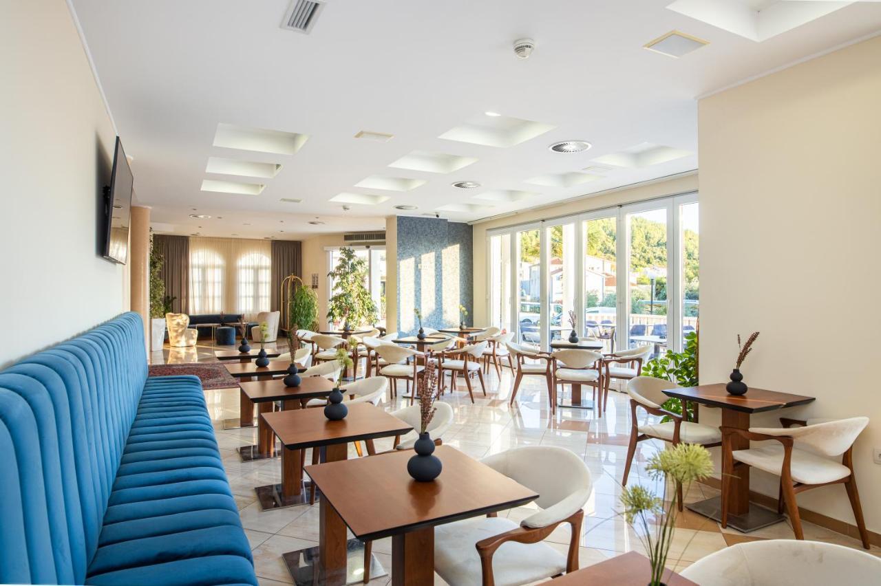Hotel Bella Vista ดริเวนิก ภายนอก รูปภาพ